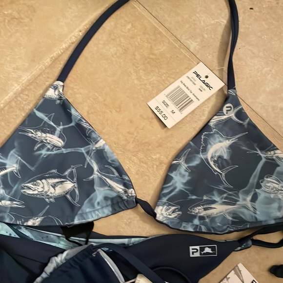 NWT women’s pelagic reversible Key West Ws Bikini Top AMERICANO/Fish Camo blue - Picture 4 of 14